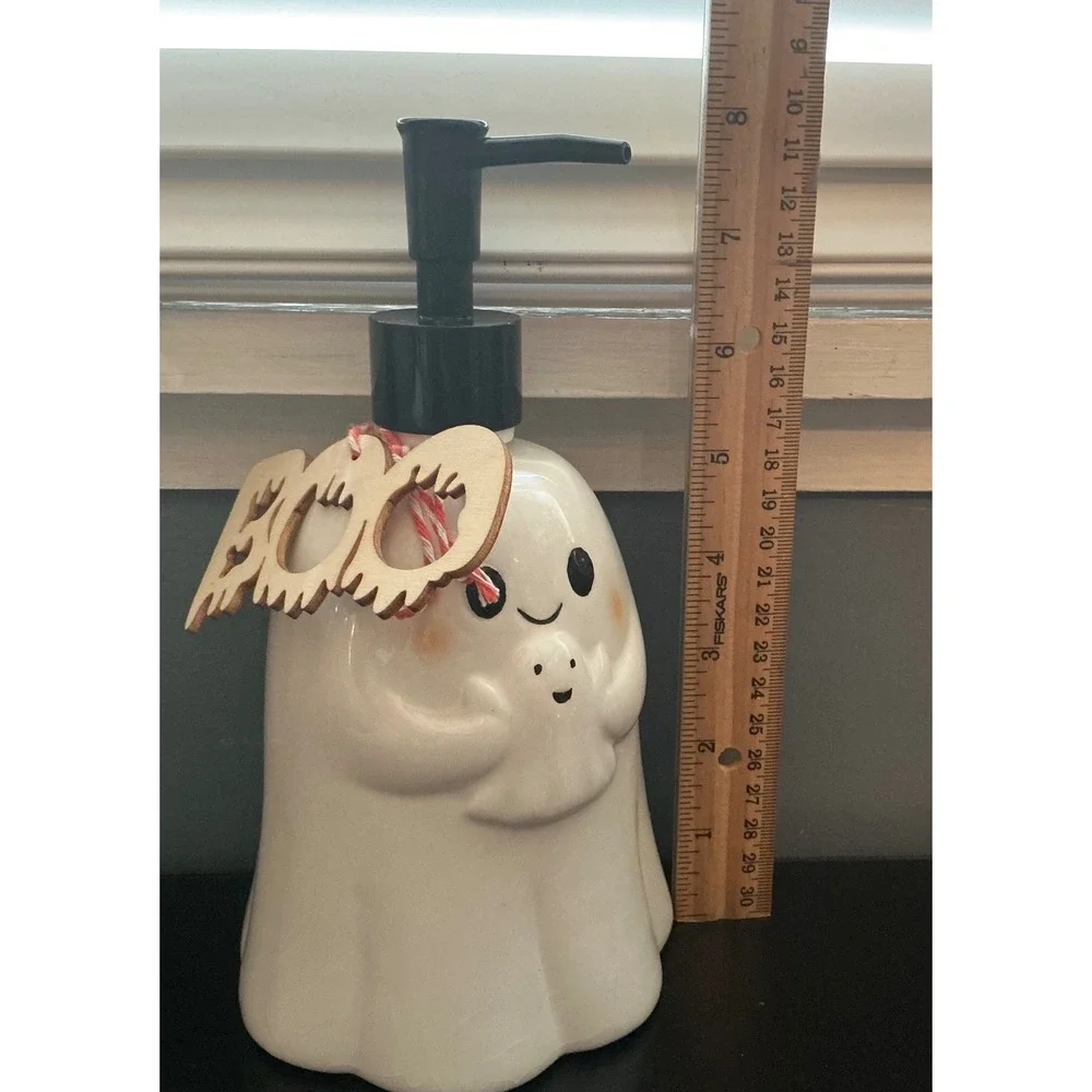 Hobby Lobby ceramic ghost